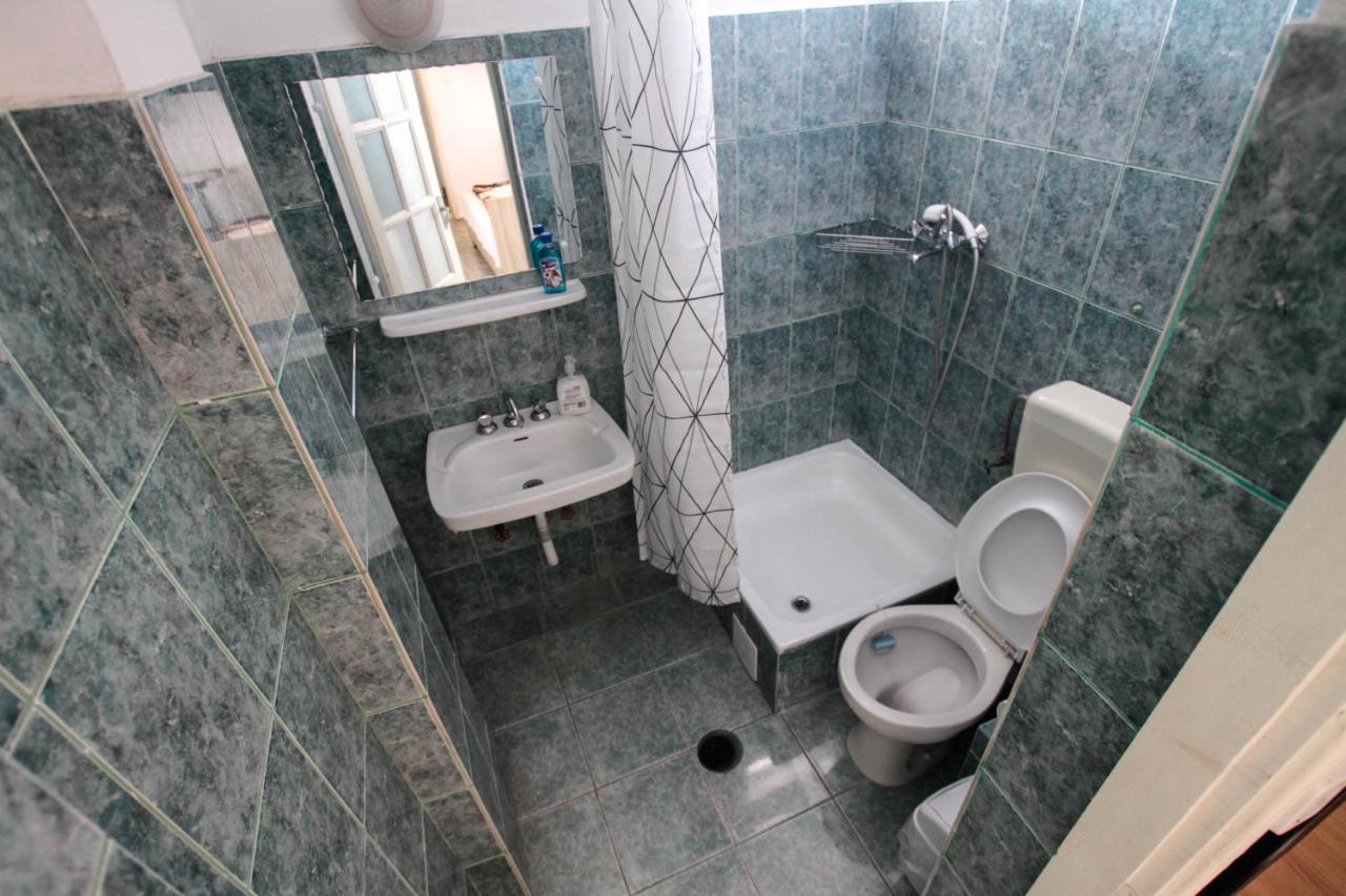 Vila Romeo Două Mai Esterno foto